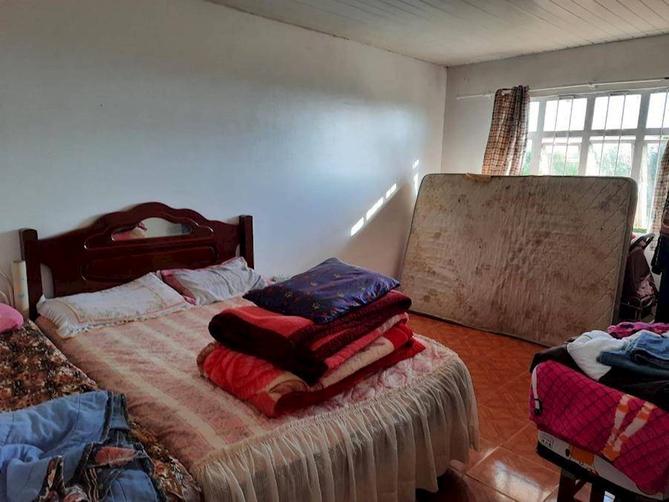 Casa no Contorno em Ponta Grossa/PR, localizado em Ponta Grossa - PR