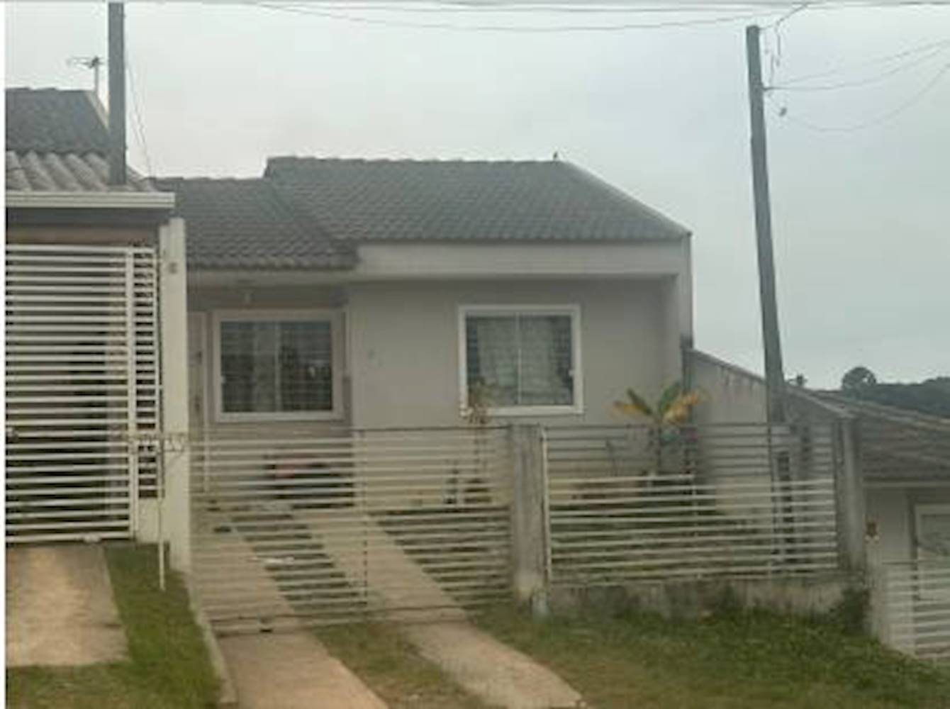Casa de Condomínio em Embu - Colombo/PR, localizado em Colombo - PR