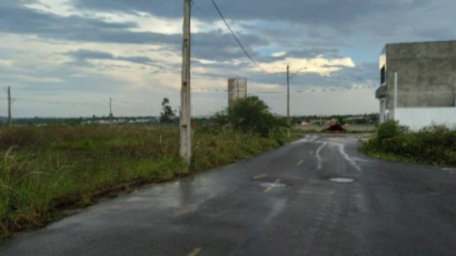 Terreno em Registro - Feira de Santana/BA, localizado em Feira de Santana - BA