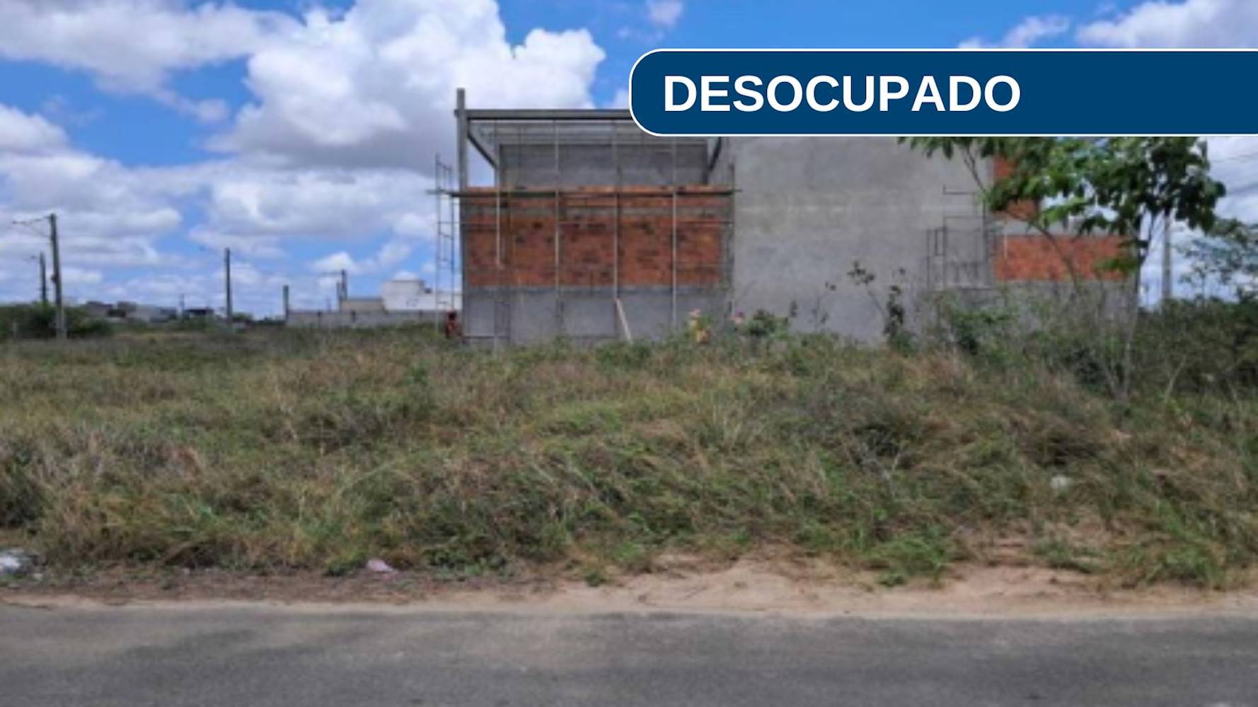 Terreno em Registro - Feira de Santana/BA