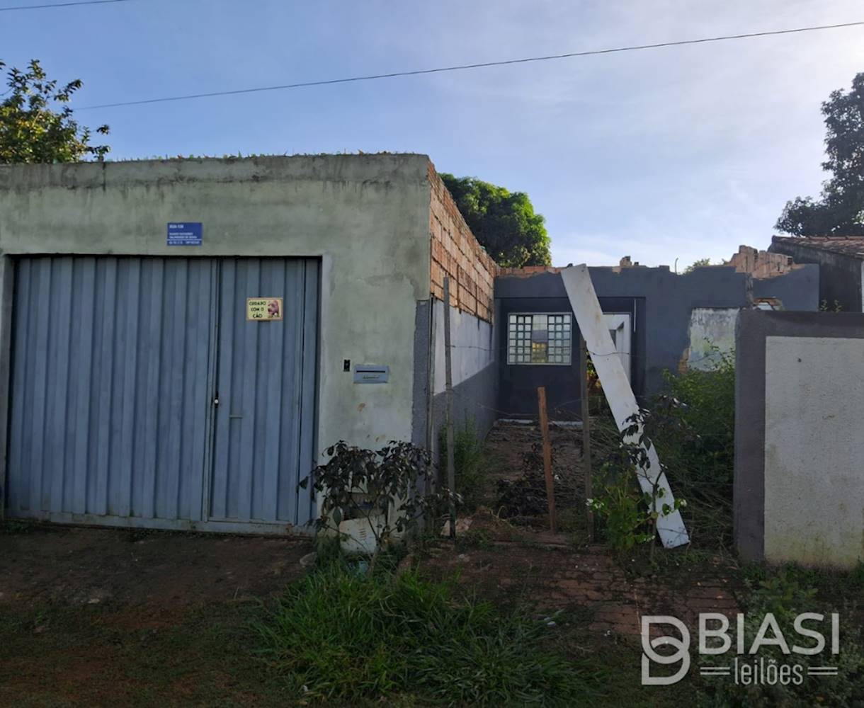 Casa no Pacaembu em Valparaíso de Goiás/GO, localizado em Valparaíso de Goiás - GO