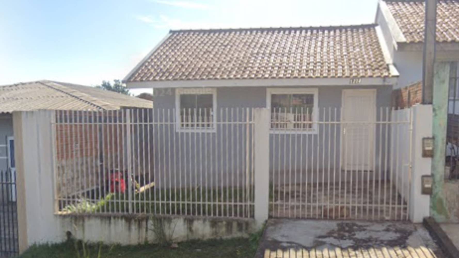 Casa no Bairro Uvaranas em Ponta Grossa/PR, localizado em Ponta Grossa - PR