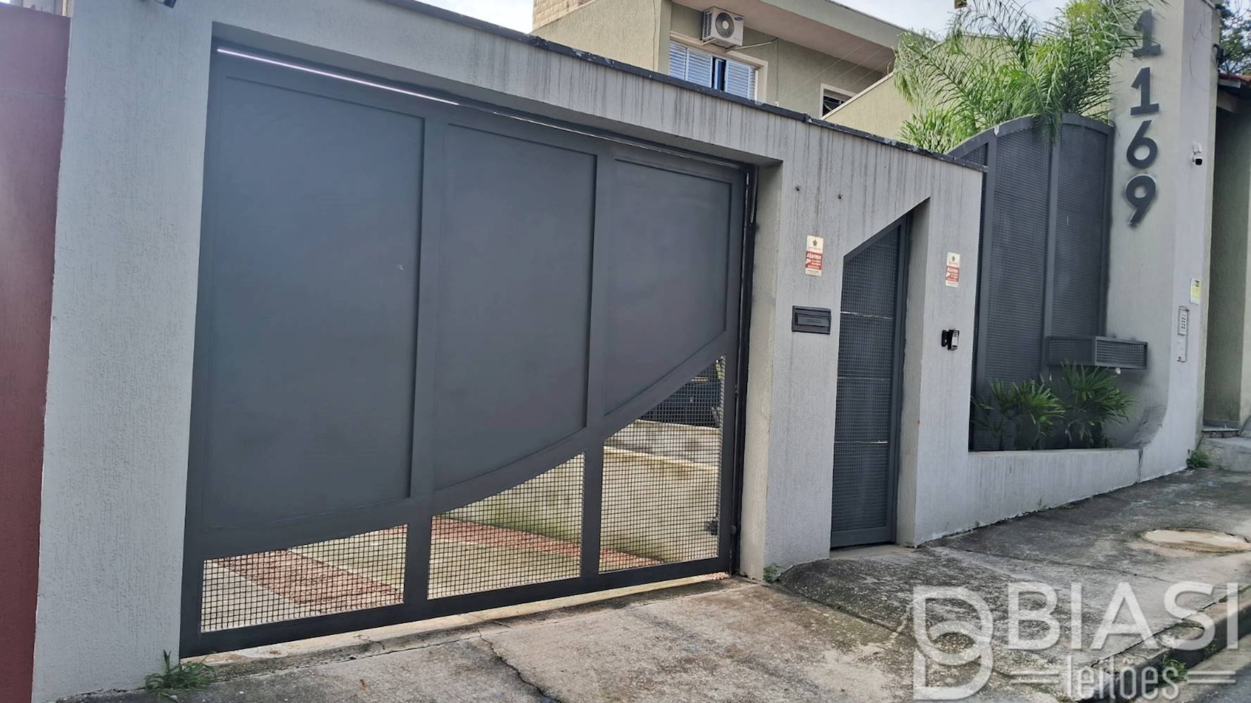 Casa na Vila Oliveira em Mogi das Cruzes/SP, localizado em Mogi das Cruzes - SP