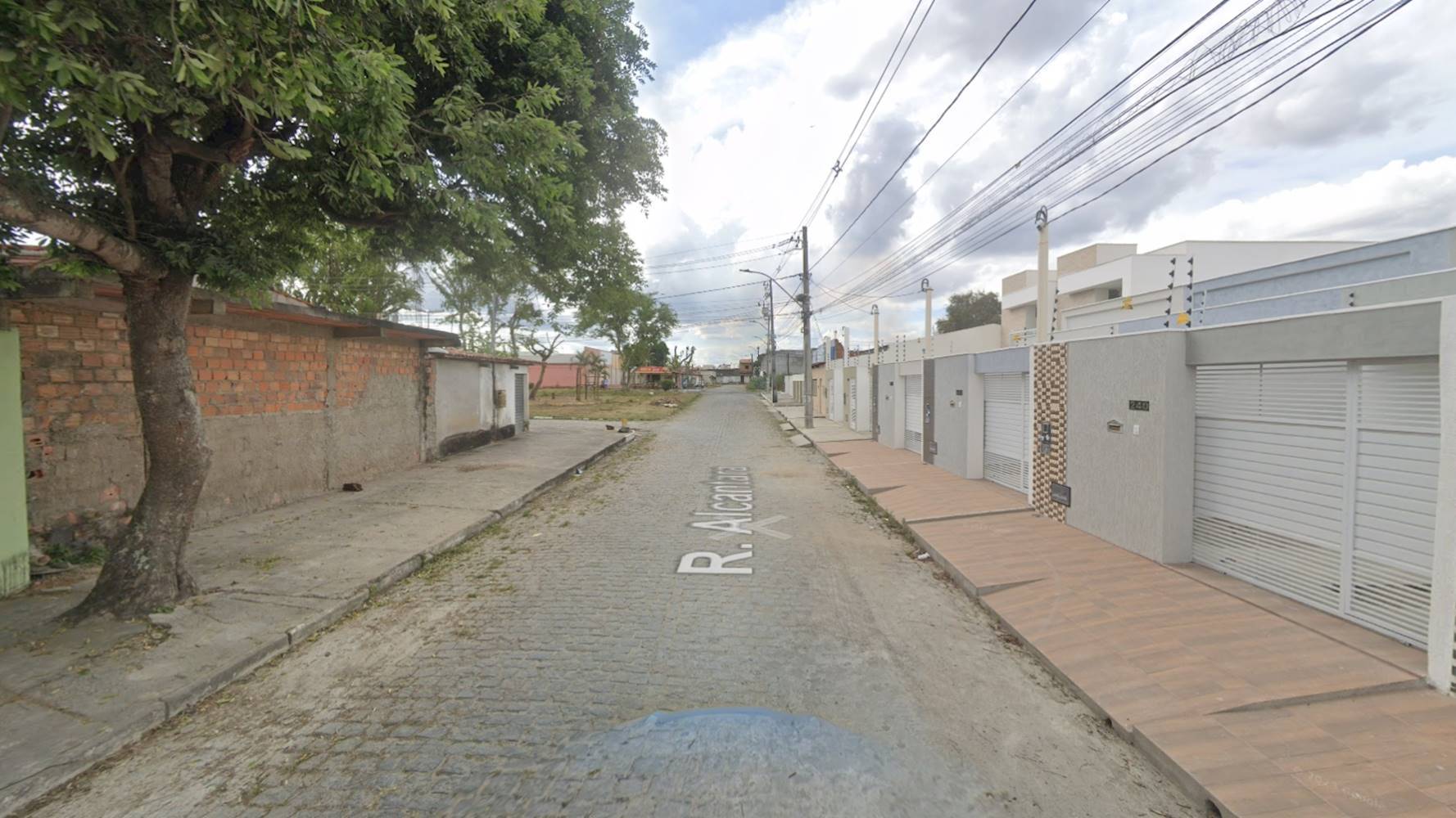 Casa em Mangabeira - Feira de Santana/BA, localizado em Feira de Santana - BA
