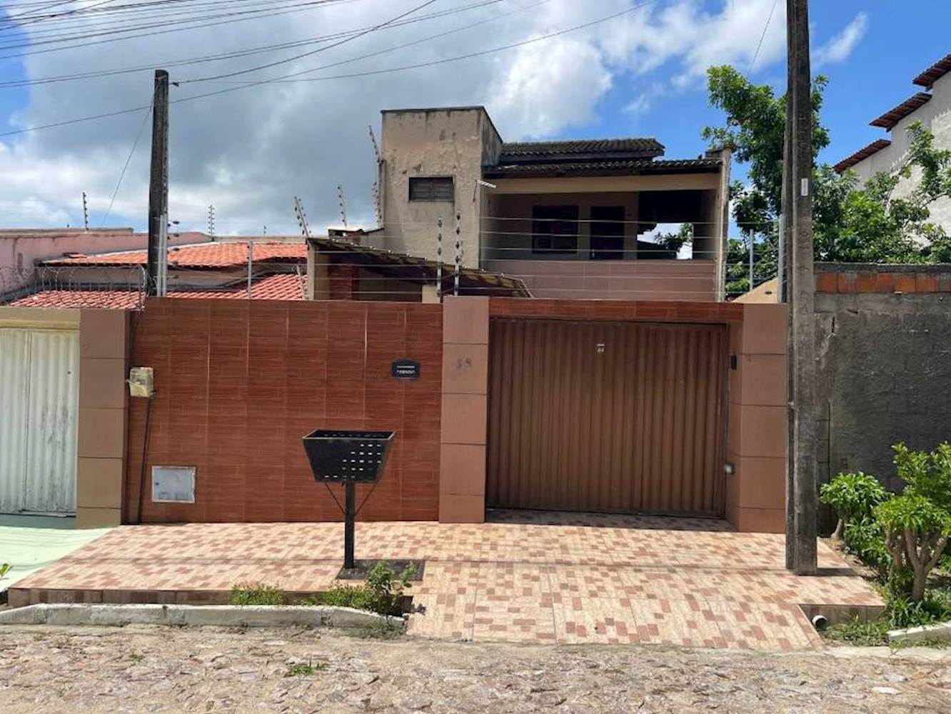 Casa, Padrão, 0 vaga(s) de garagem