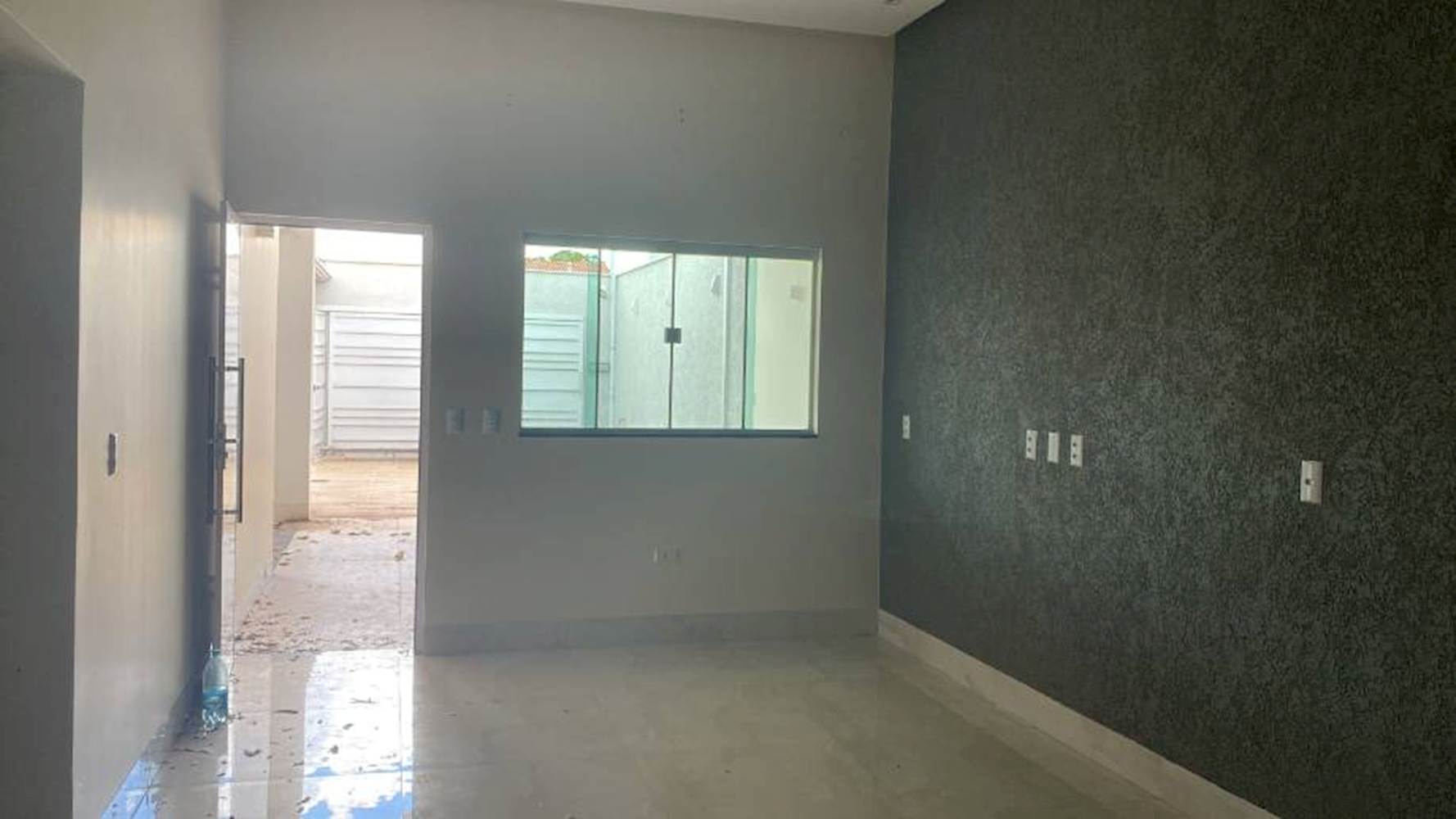 Casa, Padrão, 1 vaga(s) de garagem, localizado em Porangatu - GO