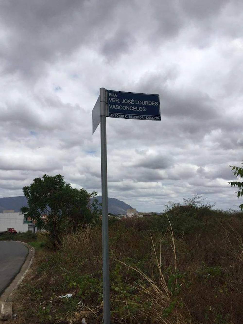 Casa, Padrão, 1 vaga(s) de garagem, localizado em Sobral - CE