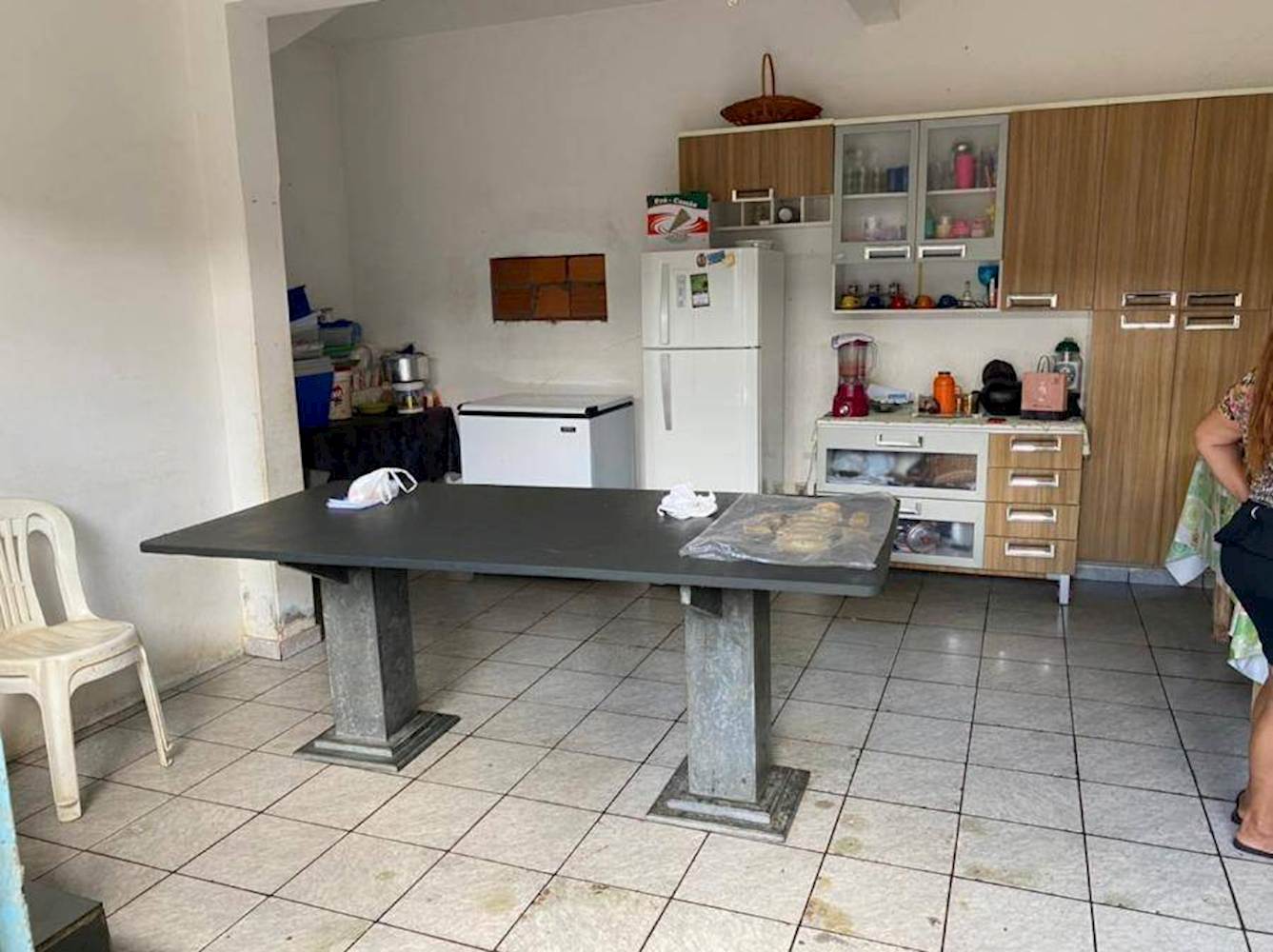 Prédio, Padrão, 1 vaga(s) de garagem, localizado em Nova Porteirinha - MG