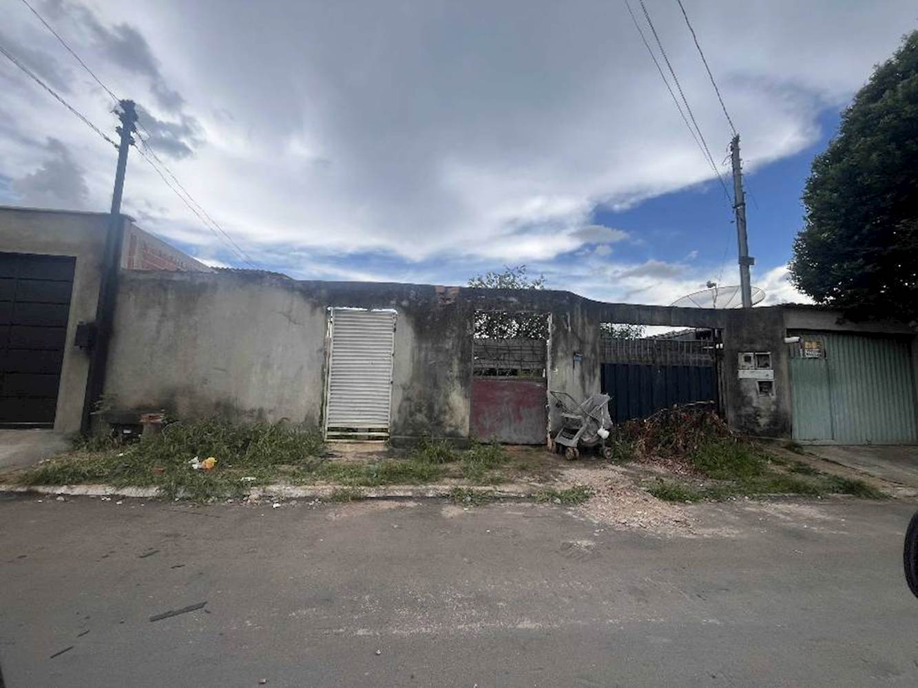 Imagem do imóvel Casa, Padrão, 2 vaga(s) de garagem
