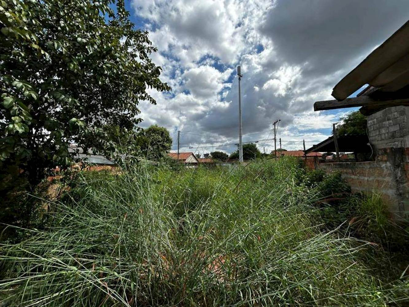 Casa, Padrão, 2 vaga(s) de garagem, localizado em Goiânia - GO