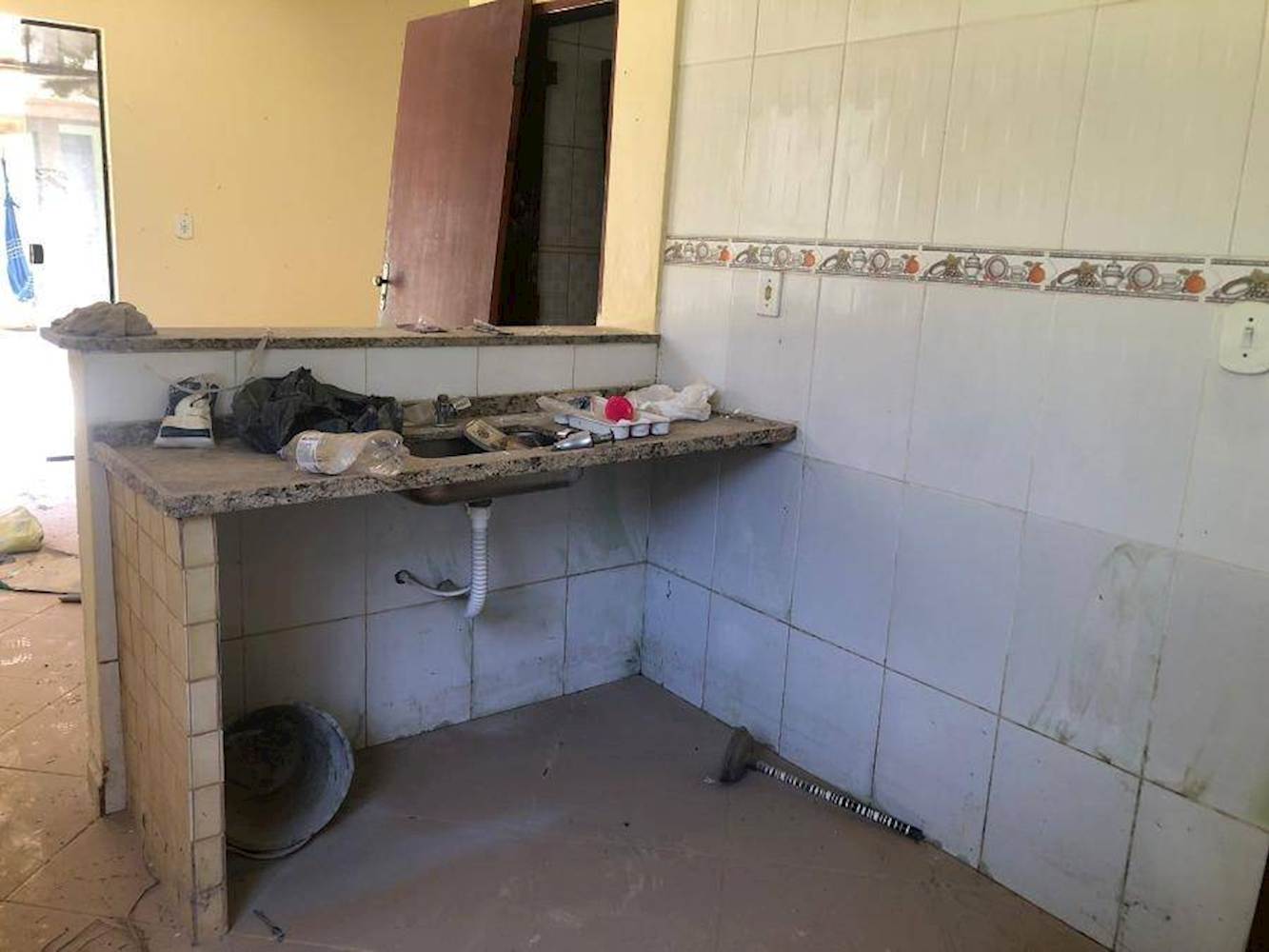 Casa, Em condomínio, 1 vaga(s) de garagem, localizado em Rio das Ostras - RJ