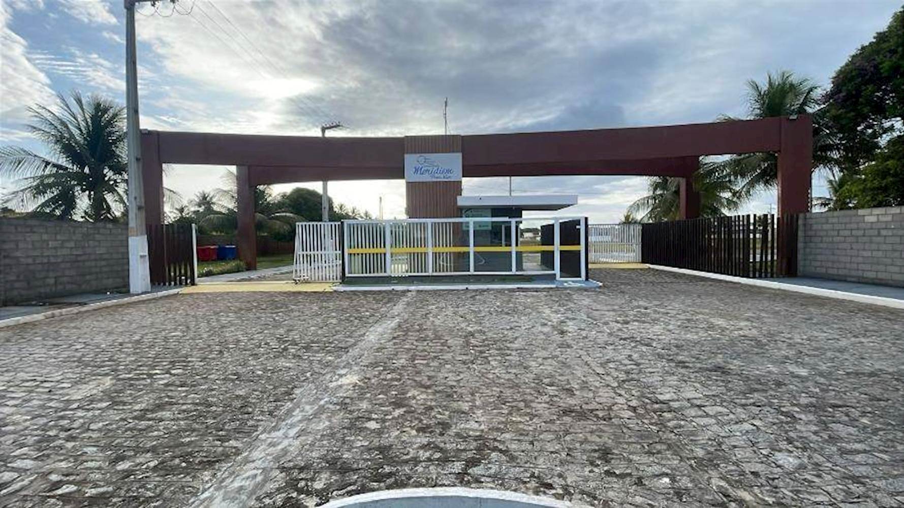 Lote, Em Condomínio, 0 vaga(s) de garagem