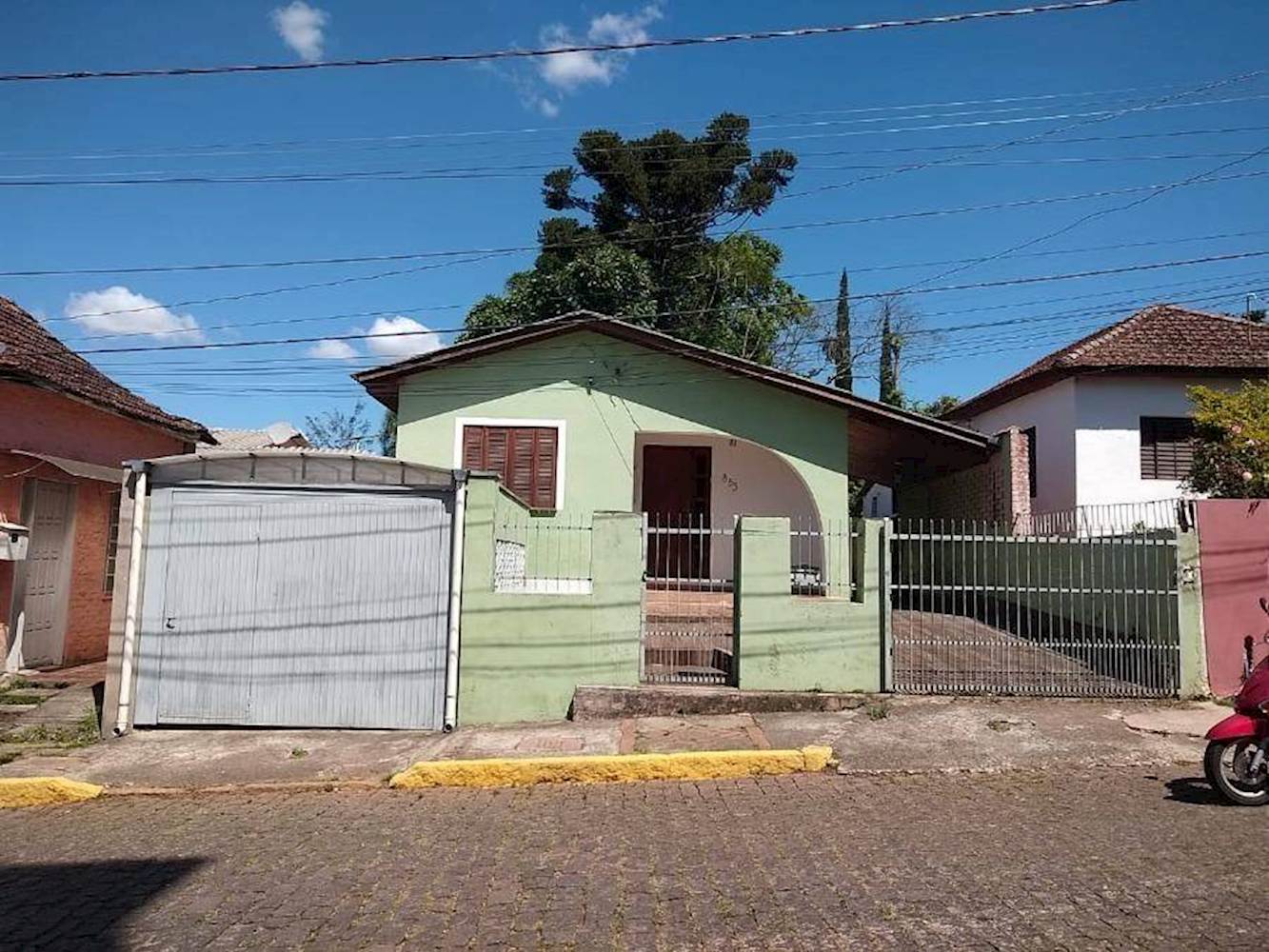 Casa, Padrão, 1 vaga(s) de garagem