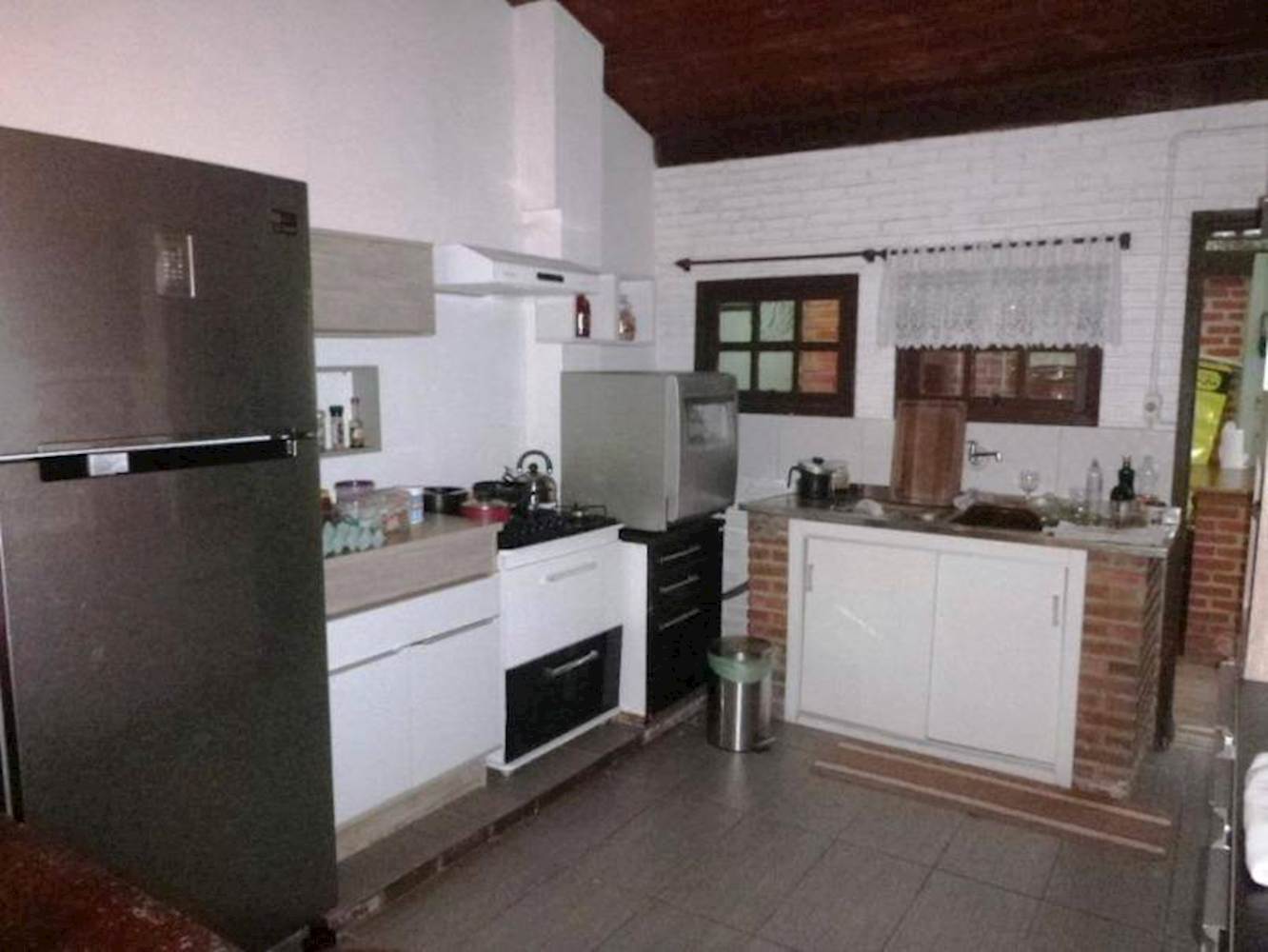 Casa, Padrão, 0 vaga(s) de garagem, localizado em Pelotas - RS