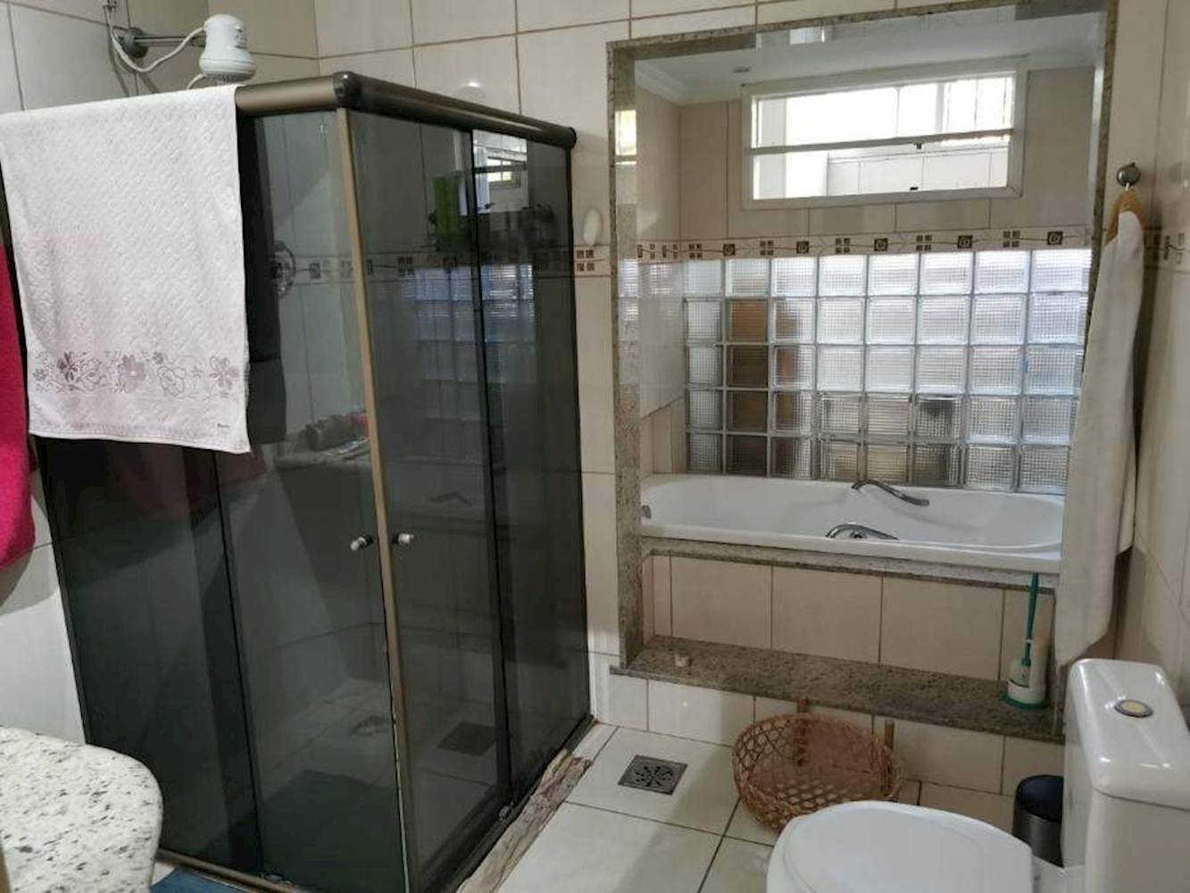 Casa, Padrão, 1 vaga(s) de garagem, localizado em São Gonçalo - RJ