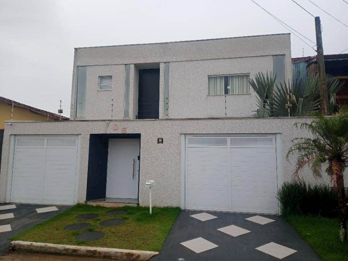 Casa, Padrão, 0 vaga(s) de garagem, localizado em Peruíbe - SP