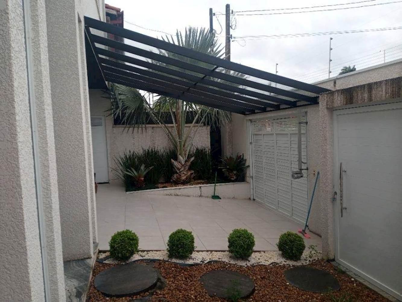 Casa, Padrão, 0 vaga(s) de garagem, localizado em Peruíbe - SP
