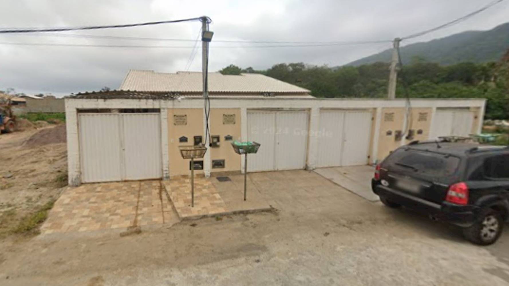 Imóvel no "Roale São Bento" em Barroco - Maricá/RJ, localizado em Maricá - RJ