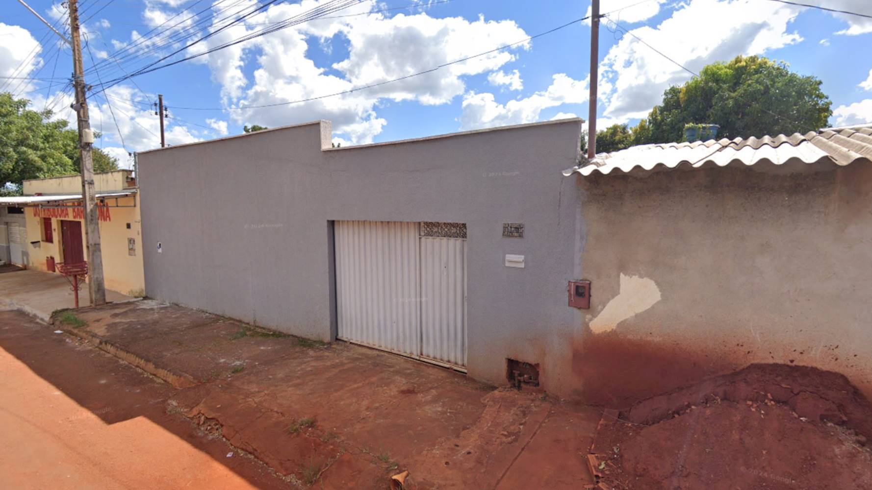 Casa no Setor Palmares em Trindade/GO, localizado em Trindade - GO