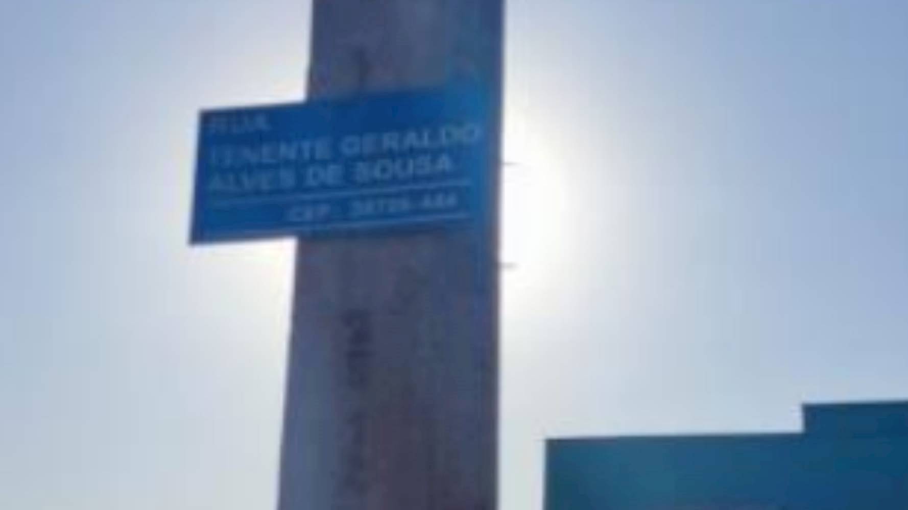 Apartamento no "Residencial Menezes" no Jardim Panorâmico em Patos de Minas/MG, localizado em Patos de Minas - MG