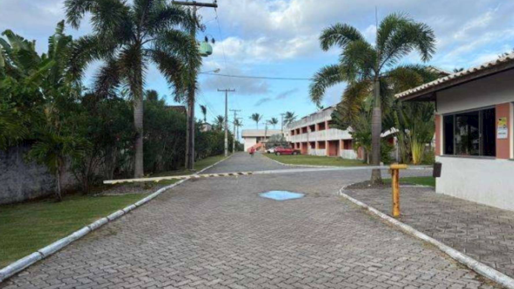 Apartamento no "Condomínio Praia da Pérola" - Aritaguá - Ilhéus/BA, localizado em Ilhéus - BA