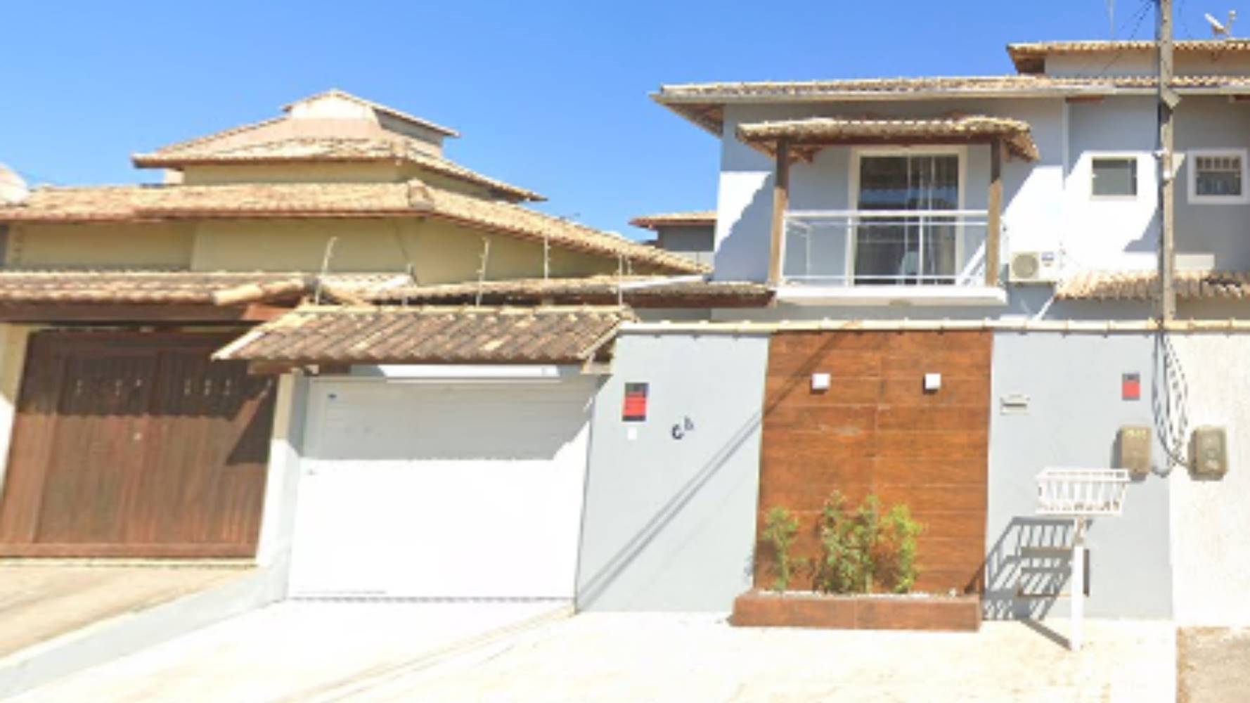 Imagem do imóvel Casa no "Village Rio das Ostras" - Rio das Ostras/RJ
