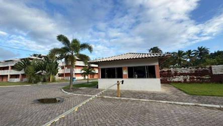 Apartamento no "condomínio praia da pérola" - aritaguá - ilhéus/ba
