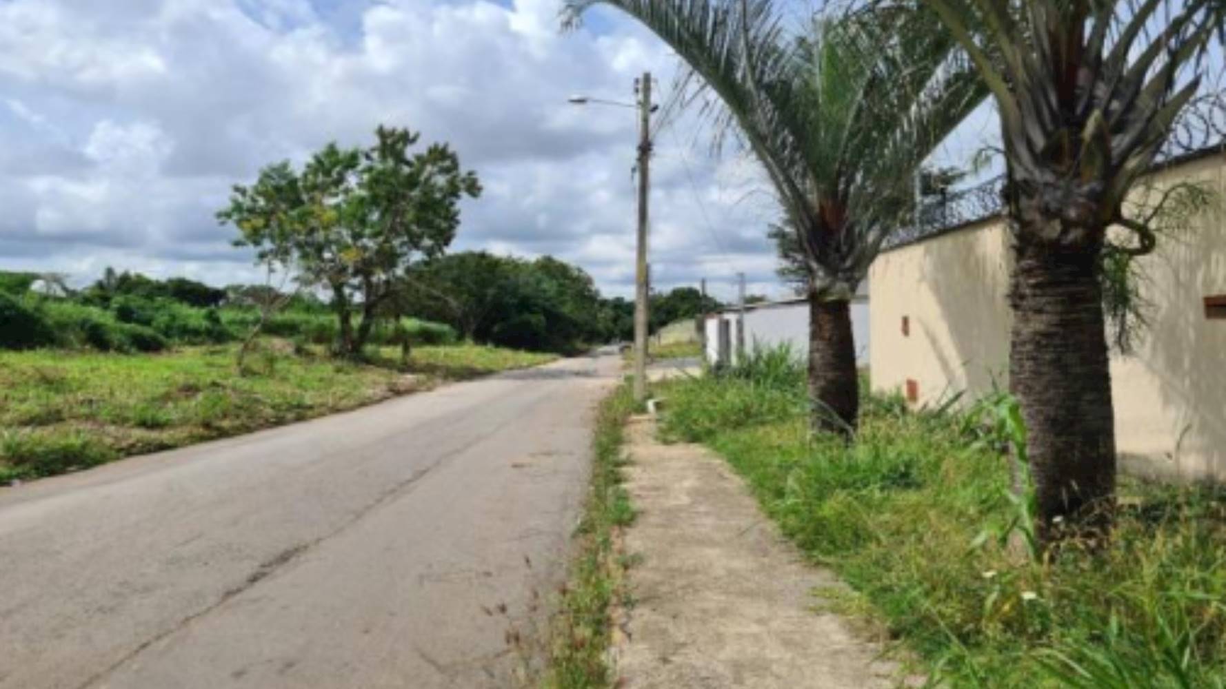 Casa no Recanto dos Emboabas - Aparecida de Goiânia/GO, localizado em Aparecida de Goiânia - GO