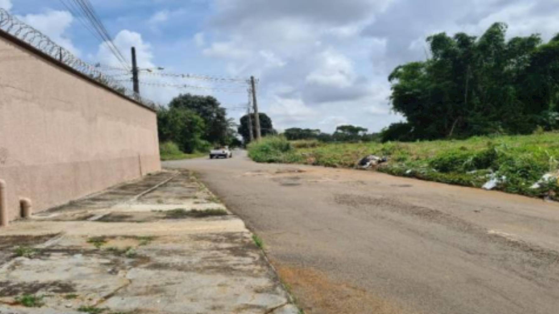 Casa no Recanto dos Emboabas - Aparecida de Goiânia/GO, localizado em Aparecida de Goiânia - GO