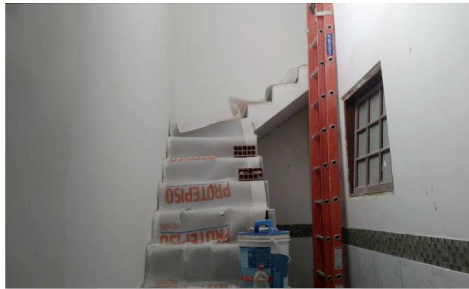 Casa em Tomazinho - São João de Meriti/RJ, localizado em São João de Meriti - RJ