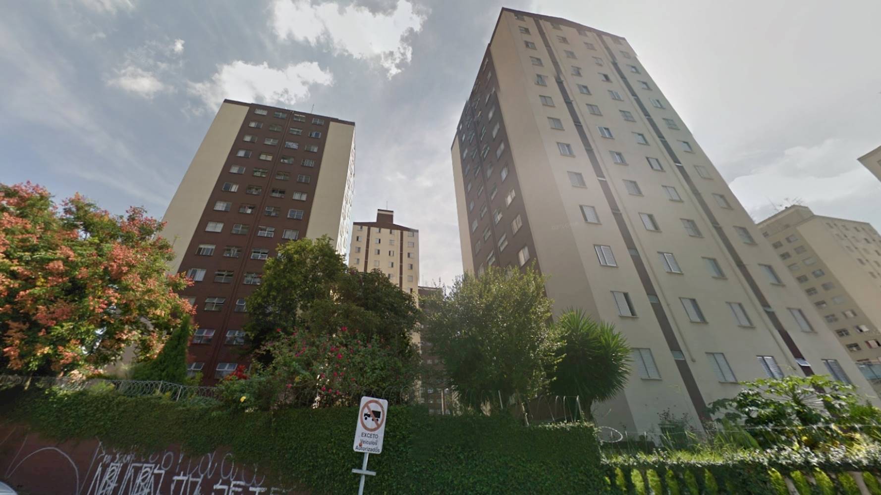 Apartamento no "Conjunto Residencial Doutor Boghos Bighossian" - Jardim Tiro Ao Pombo - São Paulo/SP, localizado em São Paulo - SP