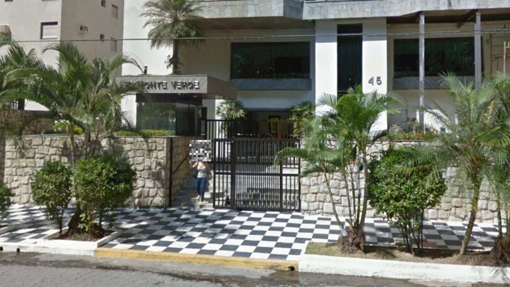 Apartamento no "Condomínio Edifício Monte Verde" - Barra Funda - Guarujá/SP, localizado em Guarujá - SP