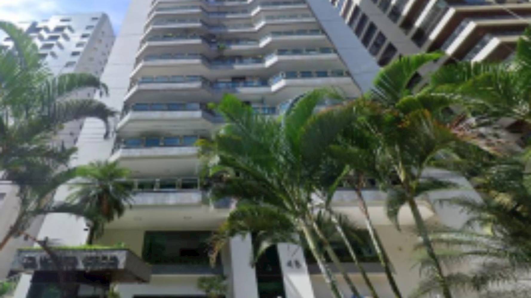 Apartamento no "Condomínio Edifício Monte Verde" - Barra Funda - Guarujá/SP, localizado em Guarujá - SP