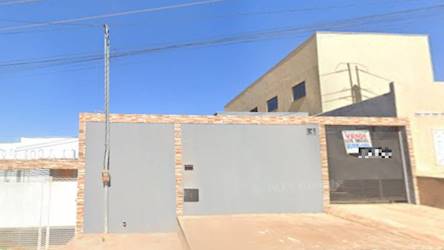 Casa no parque da barragem em águas lindas de goiás/go