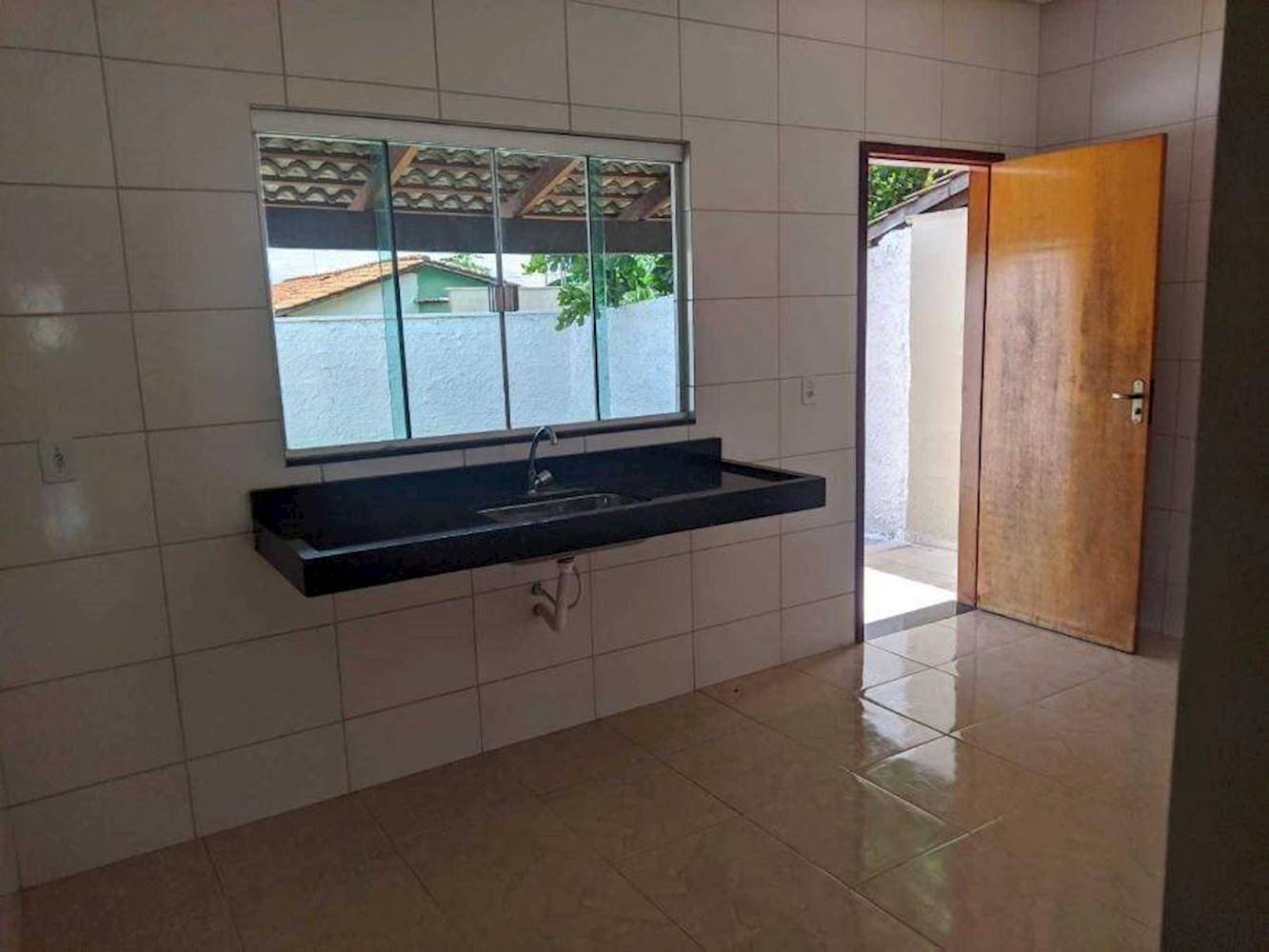Casa de Condomínio no Setor Monte Sinai em Trindade/GO, localizado em Trindade - GO