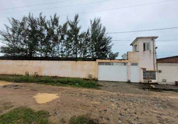 Casa de condomínio no centro - paracuru/ce