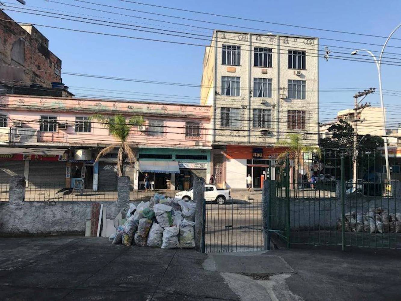 Imagem do imóvel Apartamento no Edifício Primavera em Vista Alegre - Rio de Janeiro/RJ