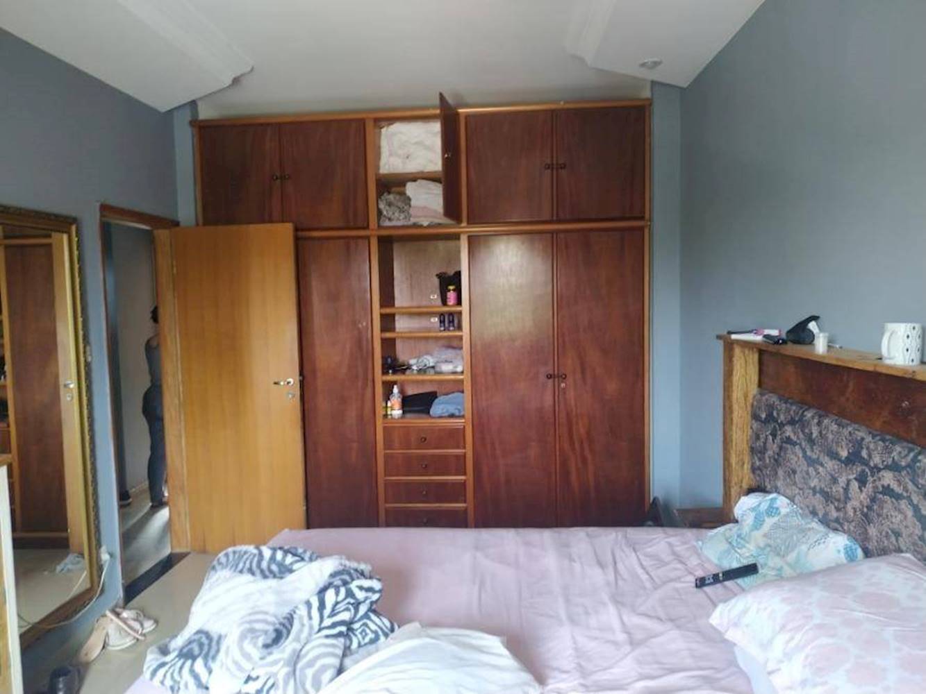 Apartamento no "Ed. Los Angeles" - Vila Ipiranga - Londrina/PR, localizado em Londrina - PR