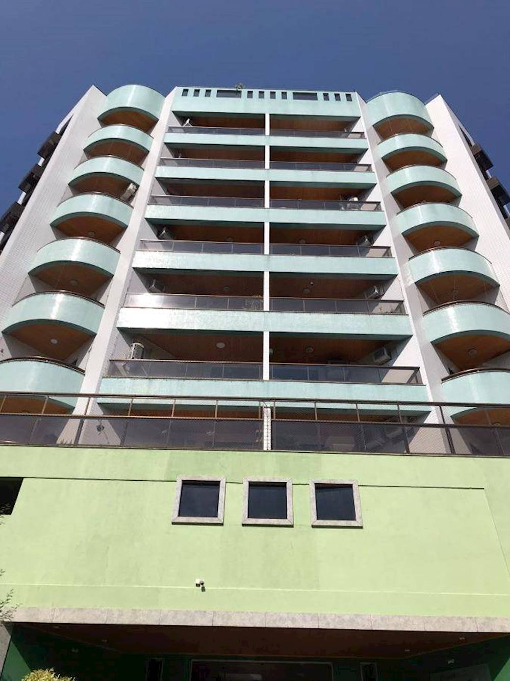Apartamento, Padrão, 2 vaga(s) de garagem, localizado em Nova Iguaçu - RJ