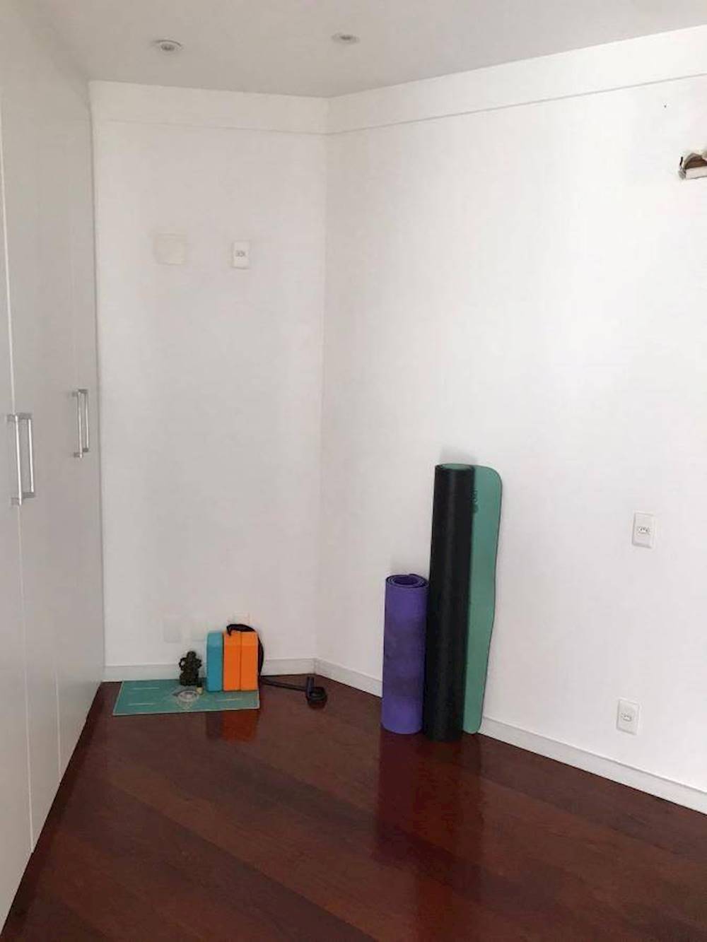 Apartamento, Padrão, 2 vaga(s) de garagem, localizado em Nova Iguaçu - RJ