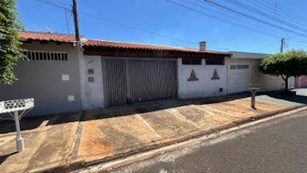 Casa no "conj. hab margarida raimundo berchieri" - jaboticabal/sp