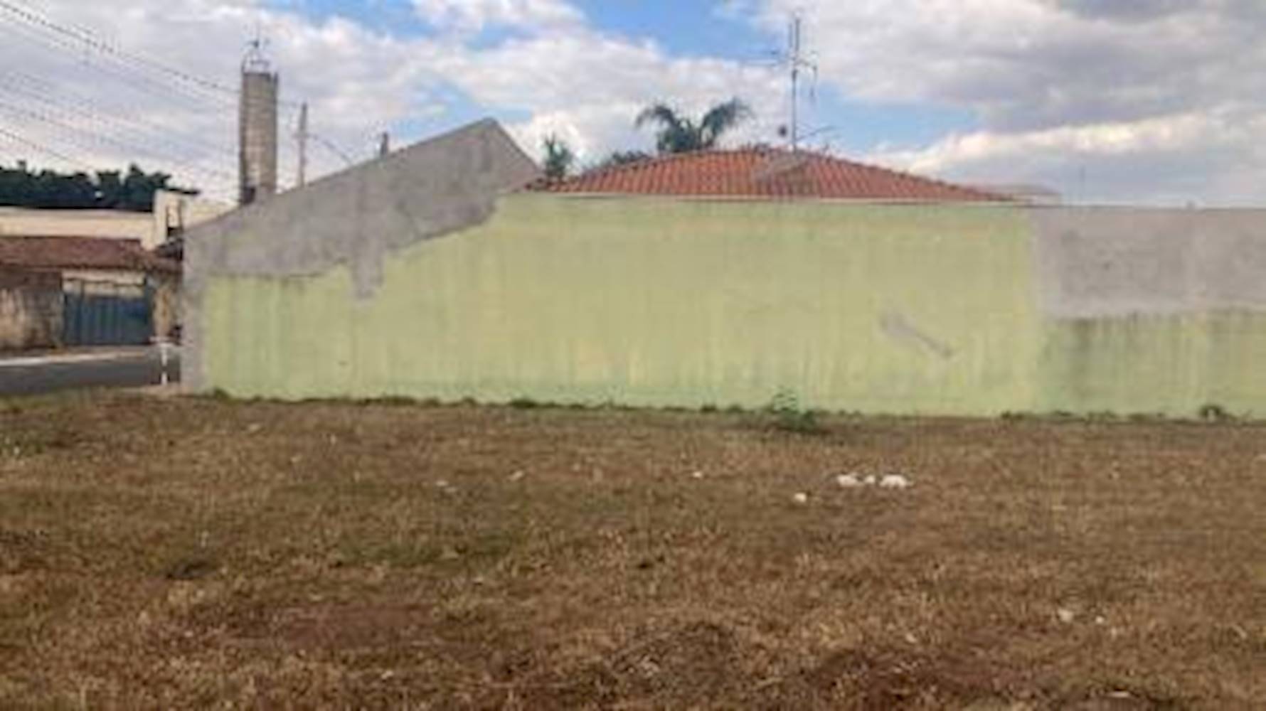 Terreno no Jardim Nossa Senhora Aparecida - Mineiros do Tietê/SP, localizado em Mineiros do Tietê - SP