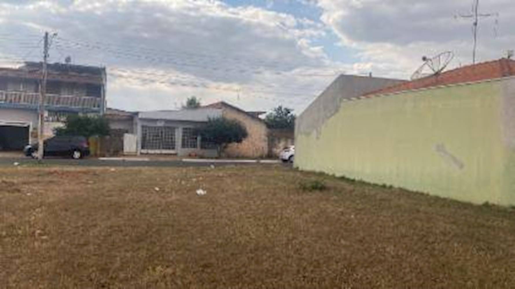 Terreno no Jardim Nossa Senhora Aparecida - Mineiros do Tietê/SP, localizado em Mineiros do Tietê - SP