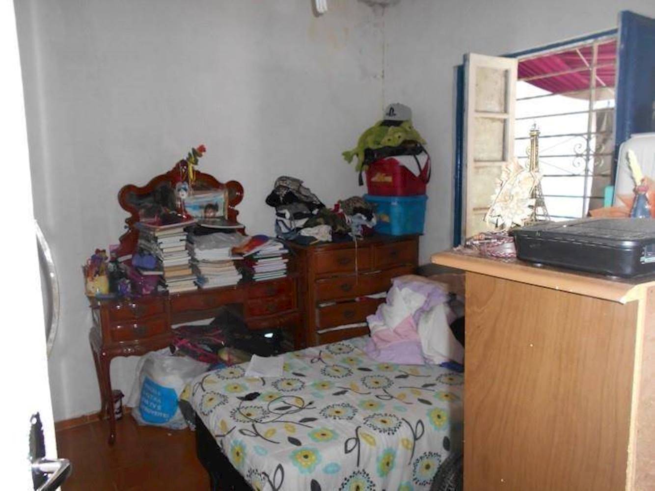 Casa no Jardim Tropical em Nova Iguaçu/RJ, localizado em Nova Iguaçu - RJ