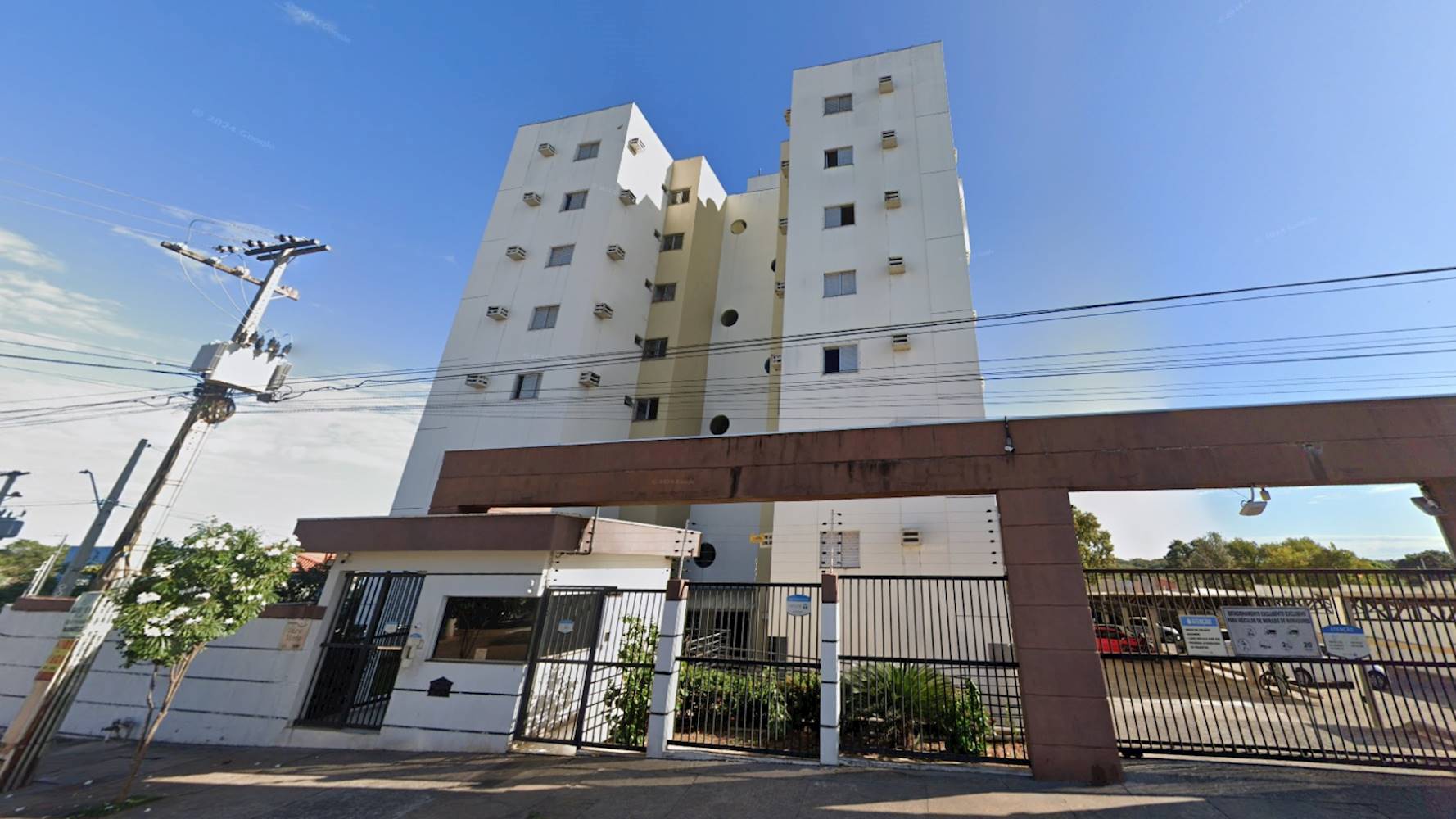 Apartamento no "Condominio Residencial Vale Do Moinho" - Recanto dos Pássaros - Cuiabá/MT, localizado em Cuiabá - MT