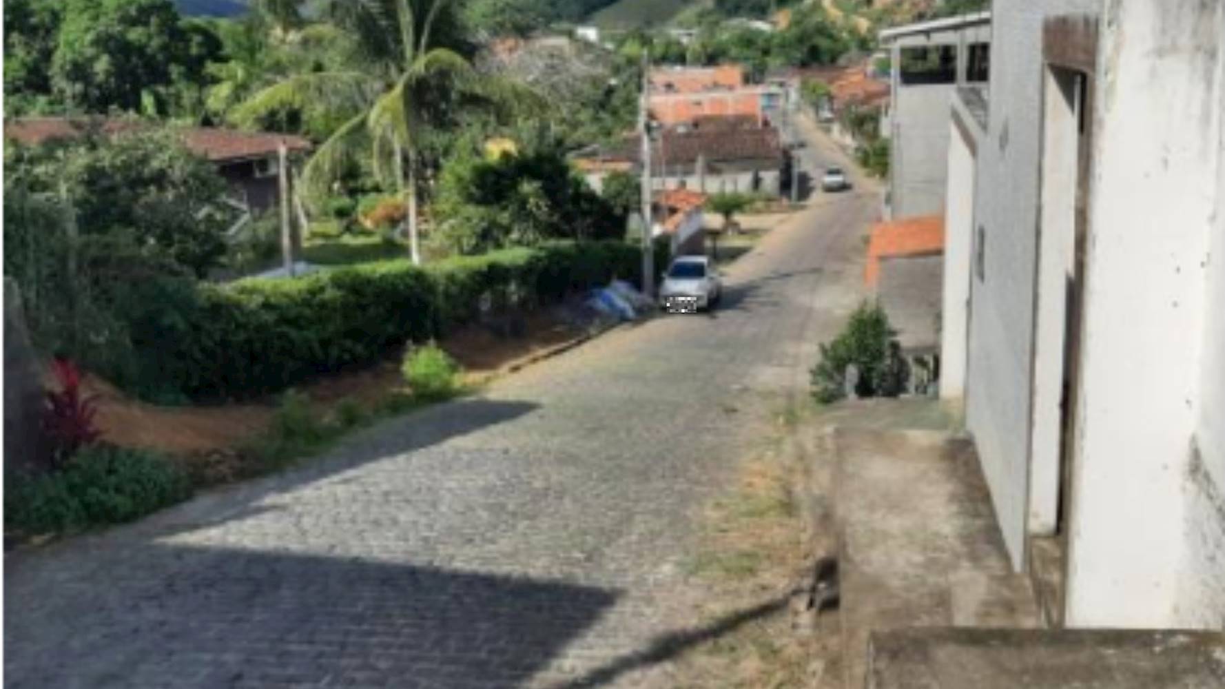 Casa no Bairro Julio Aderne em Ubatã/BA, localizado em Ubatã - BA