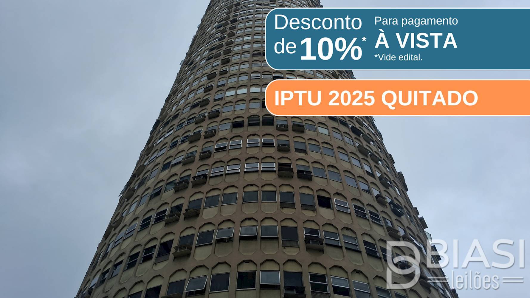 Imagem do imóvel Apartamento no "Edificio Torre Charles de Gaulle" - Barra da Tijuca - Rio de Janeiro/RJ