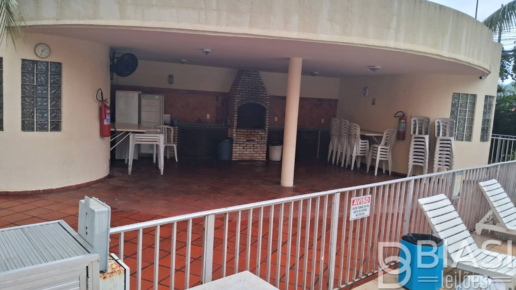 Apartamento no "Edificio Torre Charles de Gaulle" - Barra da Tijuca - Rio de Janeiro/RJ, localizado em Rio de Janeiro - RJ