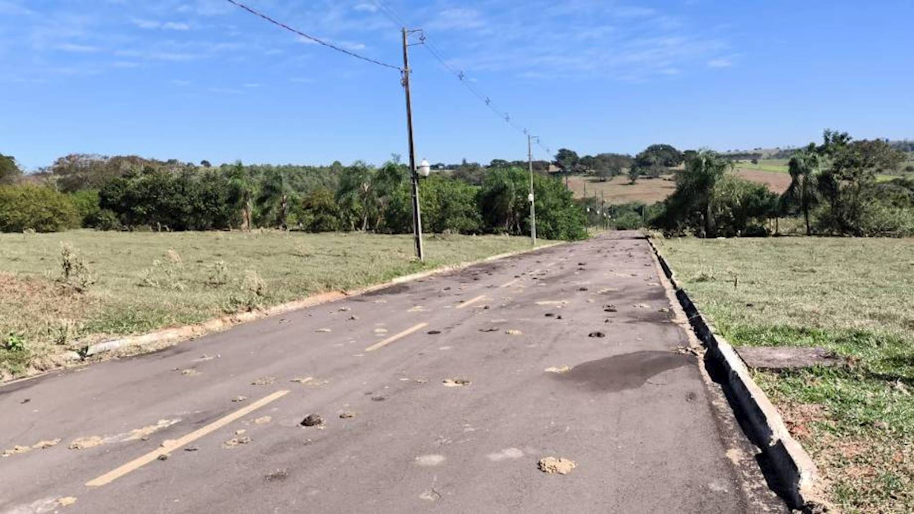 Terreno no Parque Residencial Viva - Pérola/PR, localizado em Pérola - PR