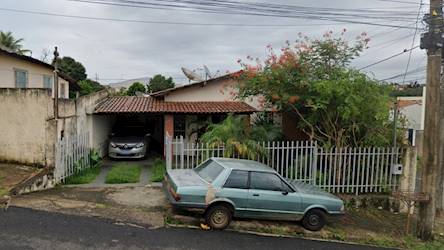 Casa em são cristóvão - araxá/mg